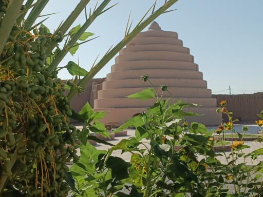 عکس یخدان تاریخی انار