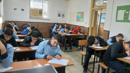 دبیرستان غیردولتی پسرانه مولوی 