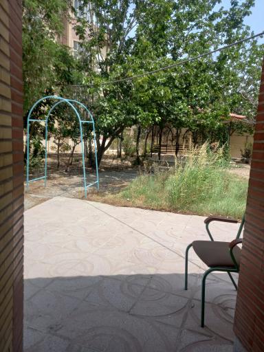 عکس دبیرستان و هنرستان دخترانه تقوی