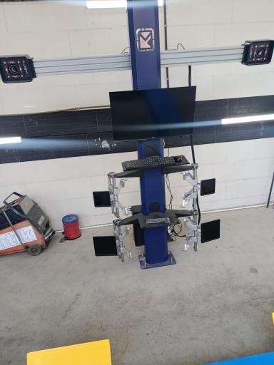 جلوبندی و هیدرولیک و تنظیم فرمان سه بعدی لیزری رفائی