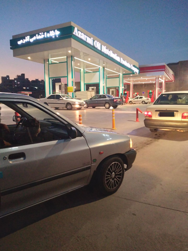 عکس جایگاه آذرمی (بنزین و سی ان جی)