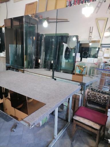 عکس شیشه و آینه شیشه چی