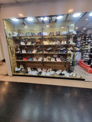 عکس مجتمع تجاری میرداماد رافیرو کتونی خارجی