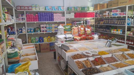 عکس سوپر مارکت محله