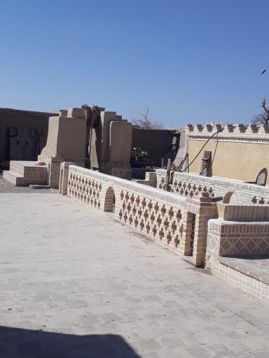 عکس گاو چاه سنتی