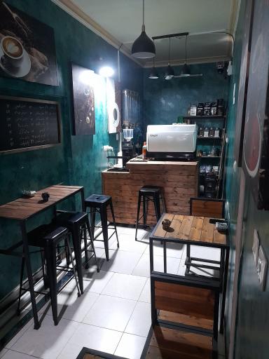 عکس کافه کلاسیک