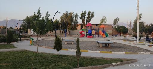 عکس پارک بازی کودکان (مهارت)