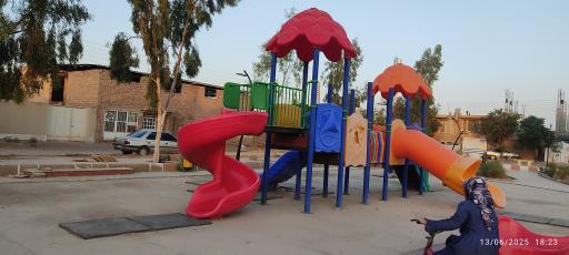 عکس پارک بازی کودکان (مهارت)