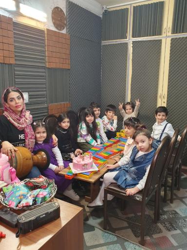 عکس آموزشگاه موسیقی نوا