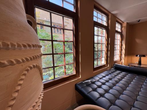 عکس مبلمان اداری ساویس