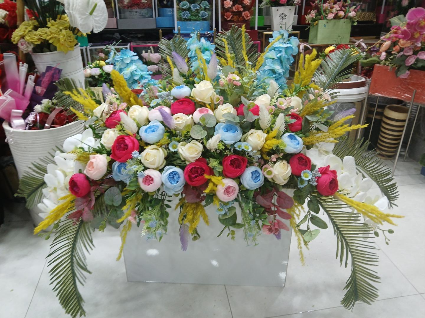 عکس گل فروشی آلیس