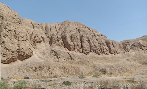 عکس قلعه گبری شهر ری