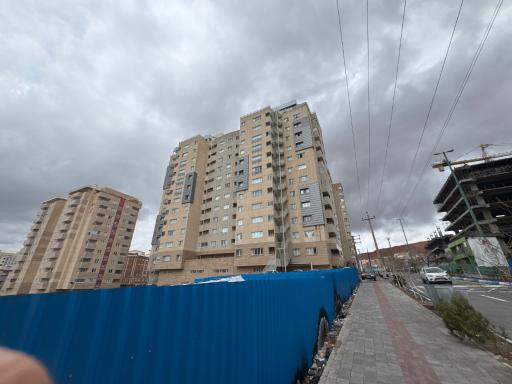 عکس برج مسکونی شقایق 14