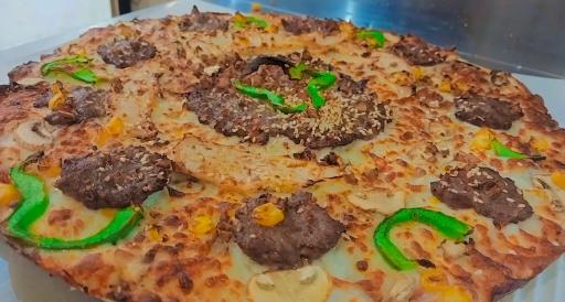 عکس مستر پیتزا 