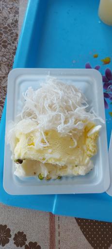 عکس شیرینی و بستنی جیلارد