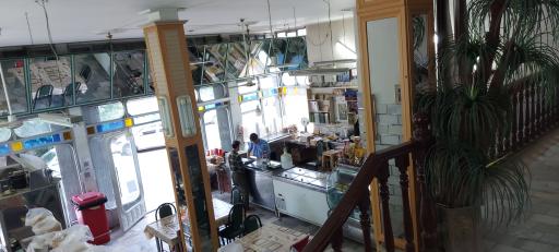 عکس شیرینی و بستنی جیلارد