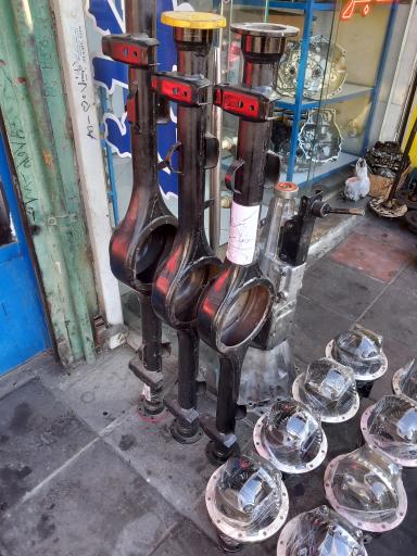 عکس استوک یدک صابر