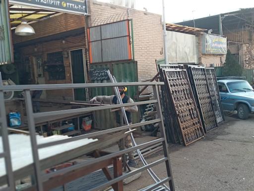 عکس درب و پنجره آلومنیوم توری