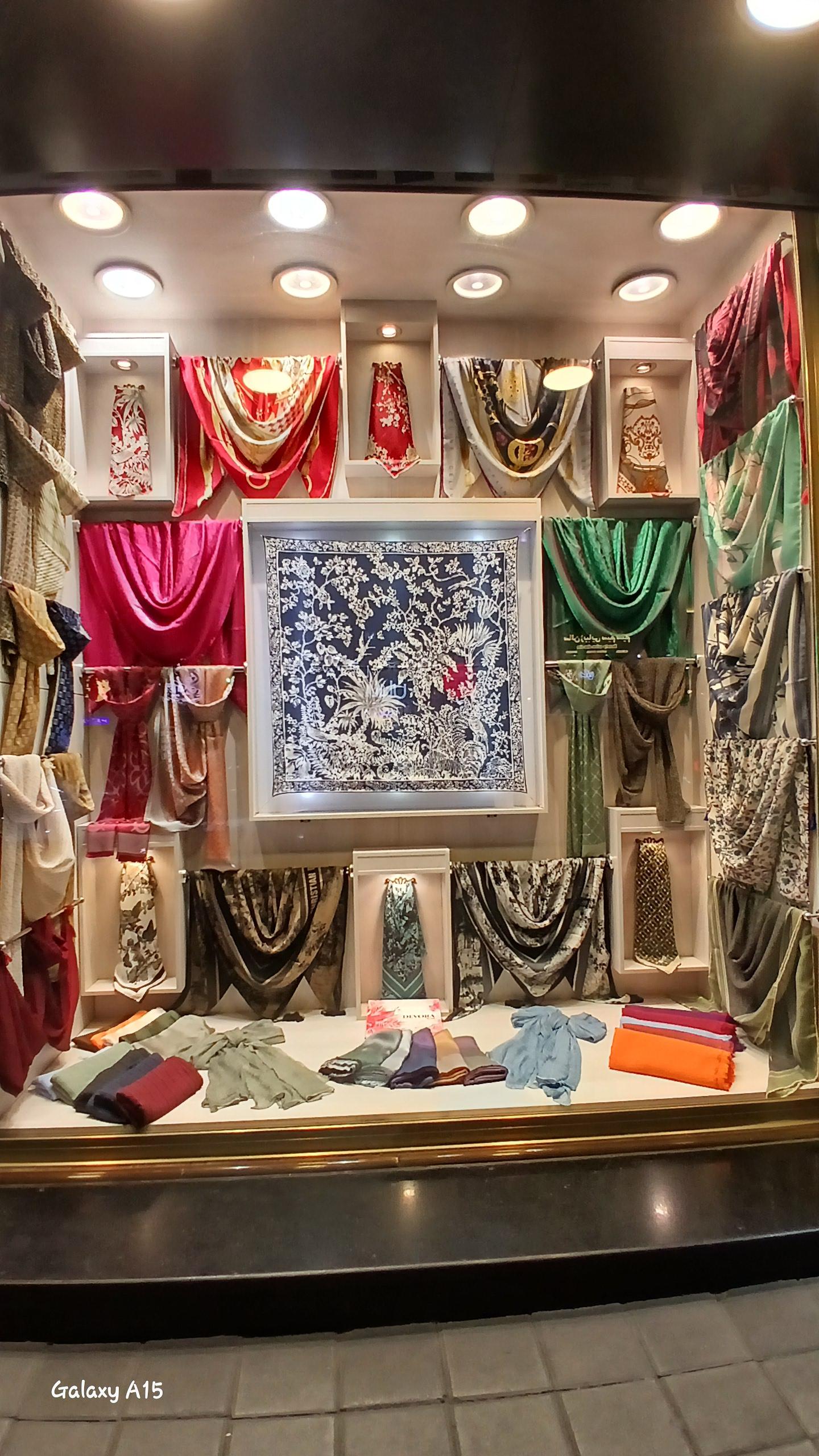 عکس شال و روسری دِوورا