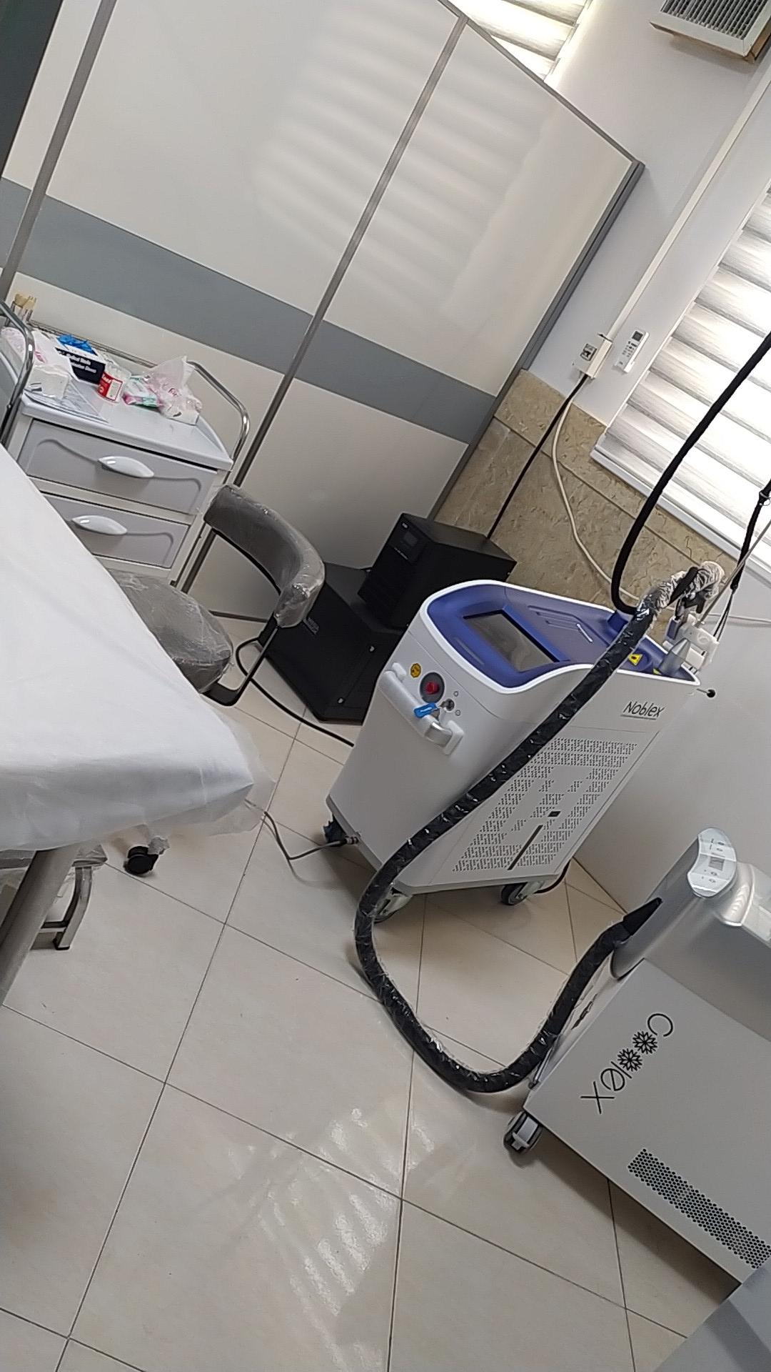 عکس مرکز لیزر و زیبایی پرتو