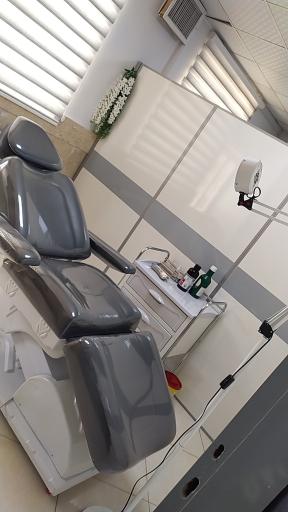 عکس مرکز لیزر و زیبایی پرتو