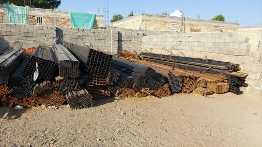 عکس آهن آلات و مصالح ساختمانی عزیزی