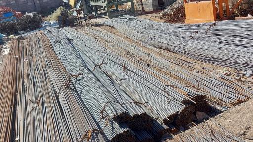 عکس آهن آلات و مصالح ساختمانی عزیزی