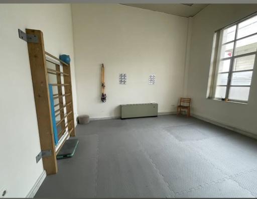 عکس مرکز حرکات اصلاحی دانشگاه آزاد زنجان