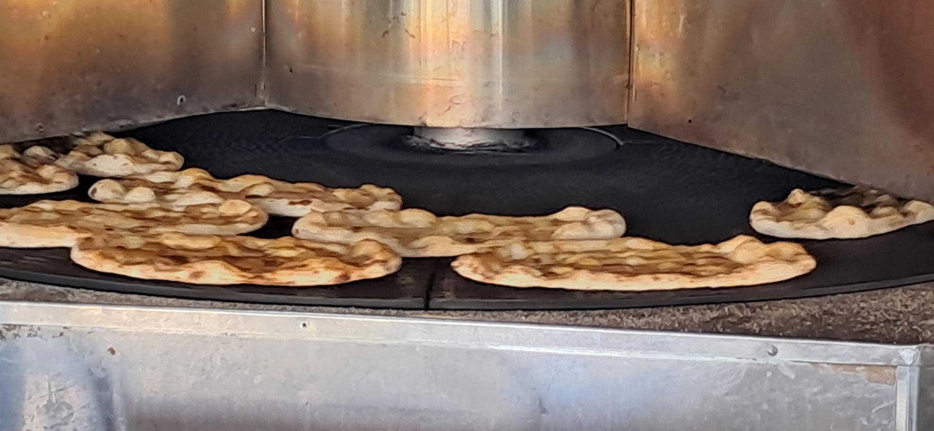 عکس نانوایی بربری شیروانی