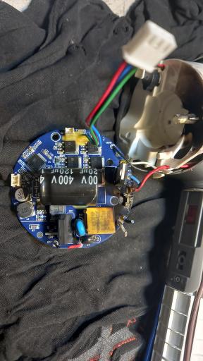 عکس تعمیرات لوازم خانگی فروزان 