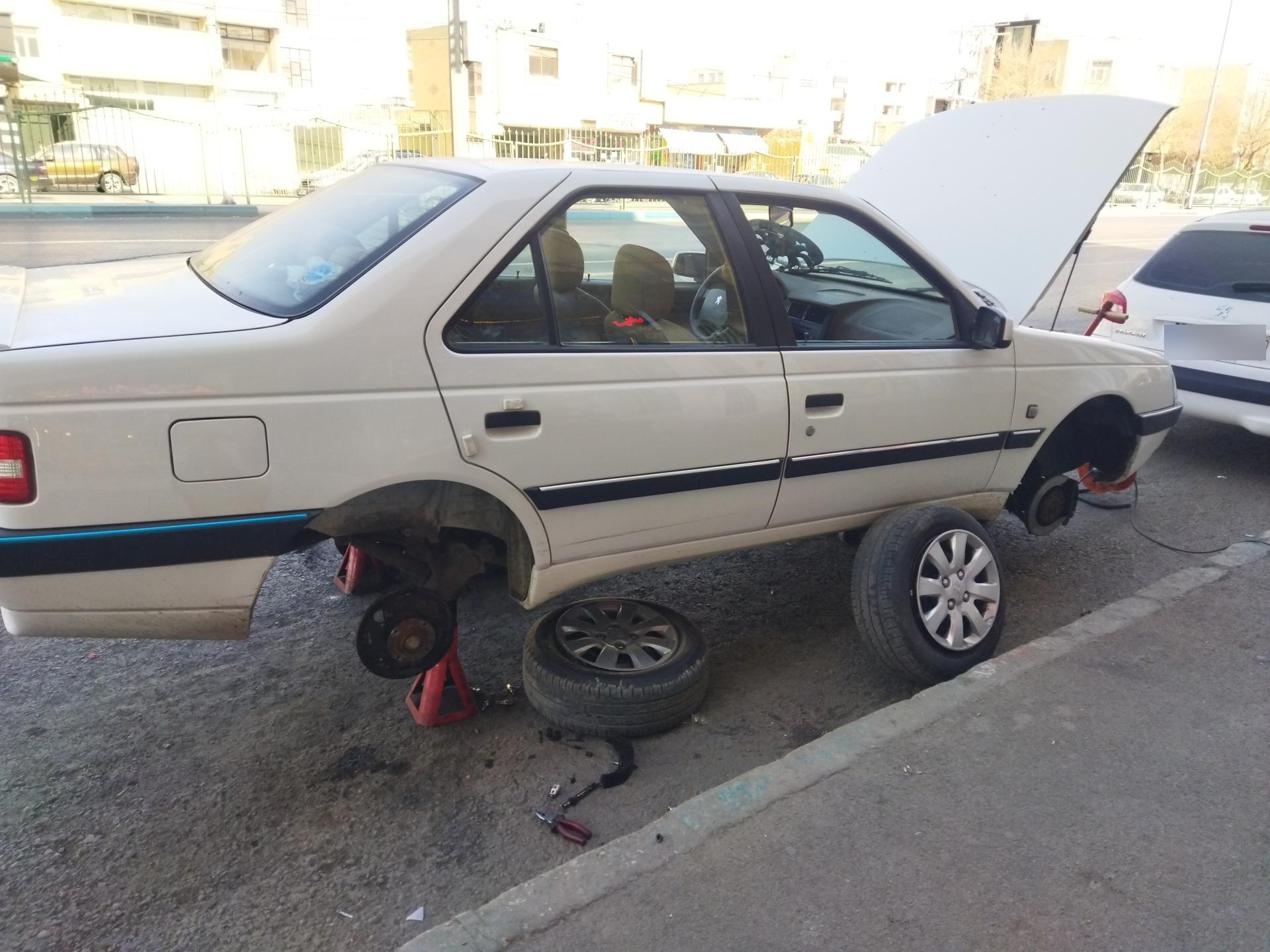 عکس دنیای لنت ترمز و تراش دیسک درجا