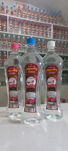 عکس کارگاه گلابگیری و عرقیات سنتی برادران رجب‌پور