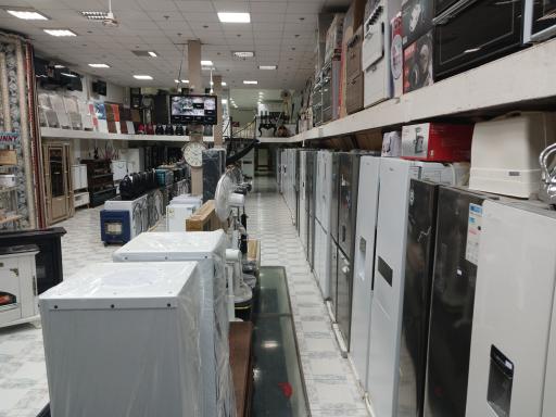 عکس فروشگاه بزرگ خانگی ساسان