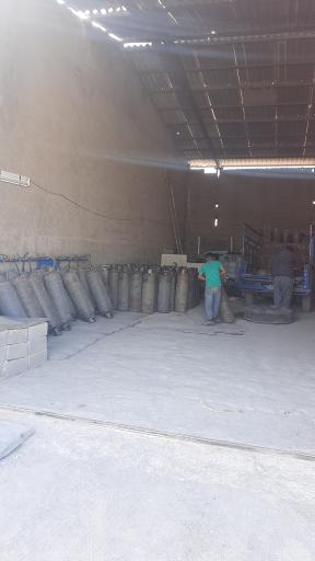 عکس شارژ کپسول گاز lpg رهبر