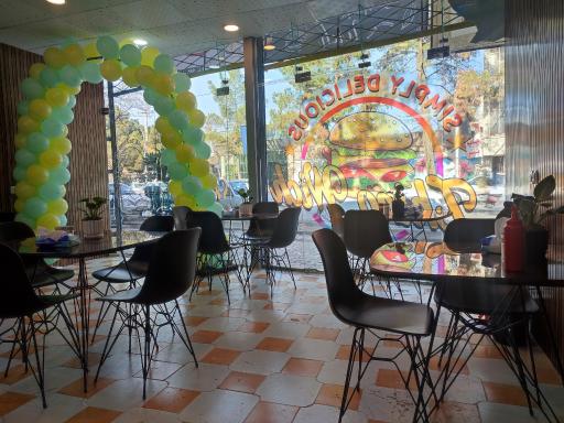 عکس فست‌فود ژینوویچ