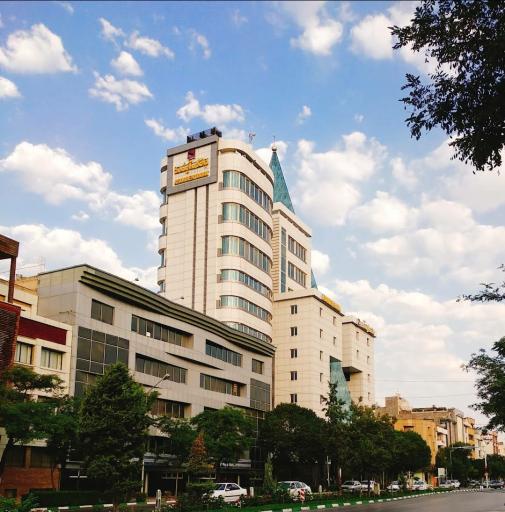 عکس بانک ملی