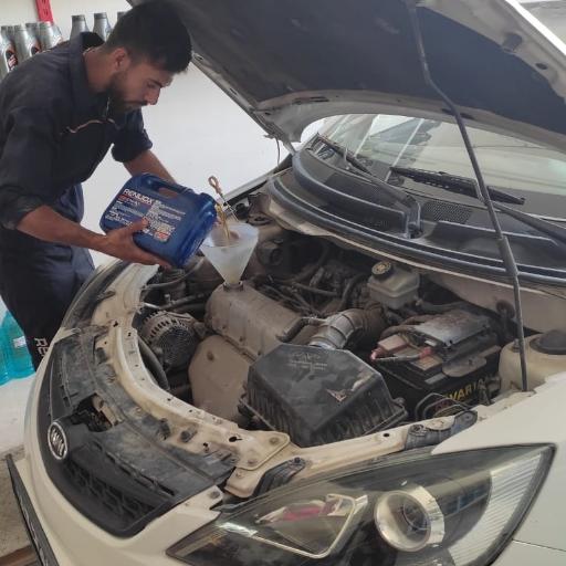 عکس تعویض روغن مظفری