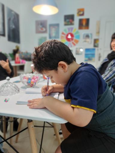 عکس آموزشگاه نقاشی اساطیر ضرغام