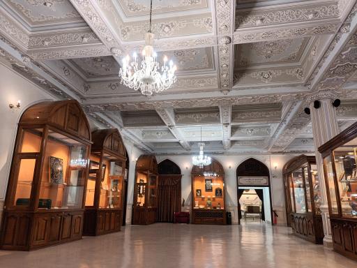 عکس موزه گنجینه قرآن و نفایس