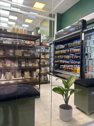 عکس فروشگاه نوش جان