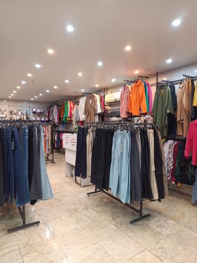 عکس فروشگاه پوشاک بانو