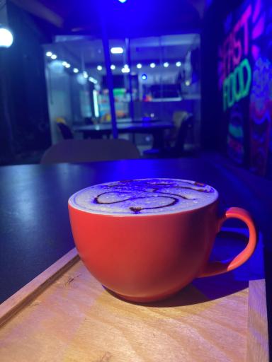 عکس کافه فست فود سام 