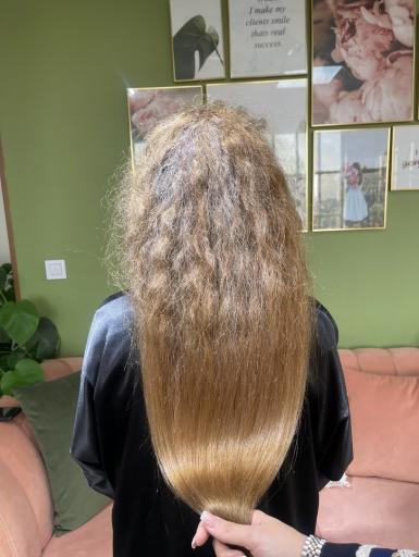 عکس مرکز کراتین مهسا صمدی 