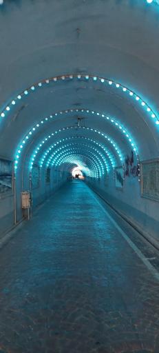 عکس تونل نور بوستان نهج البلاغه