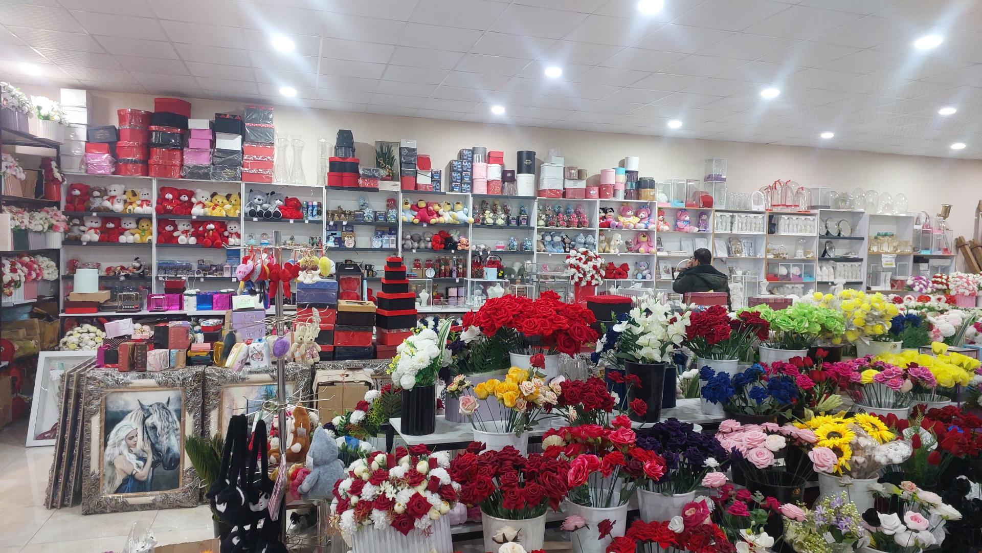 عکس گل فروشی نوری