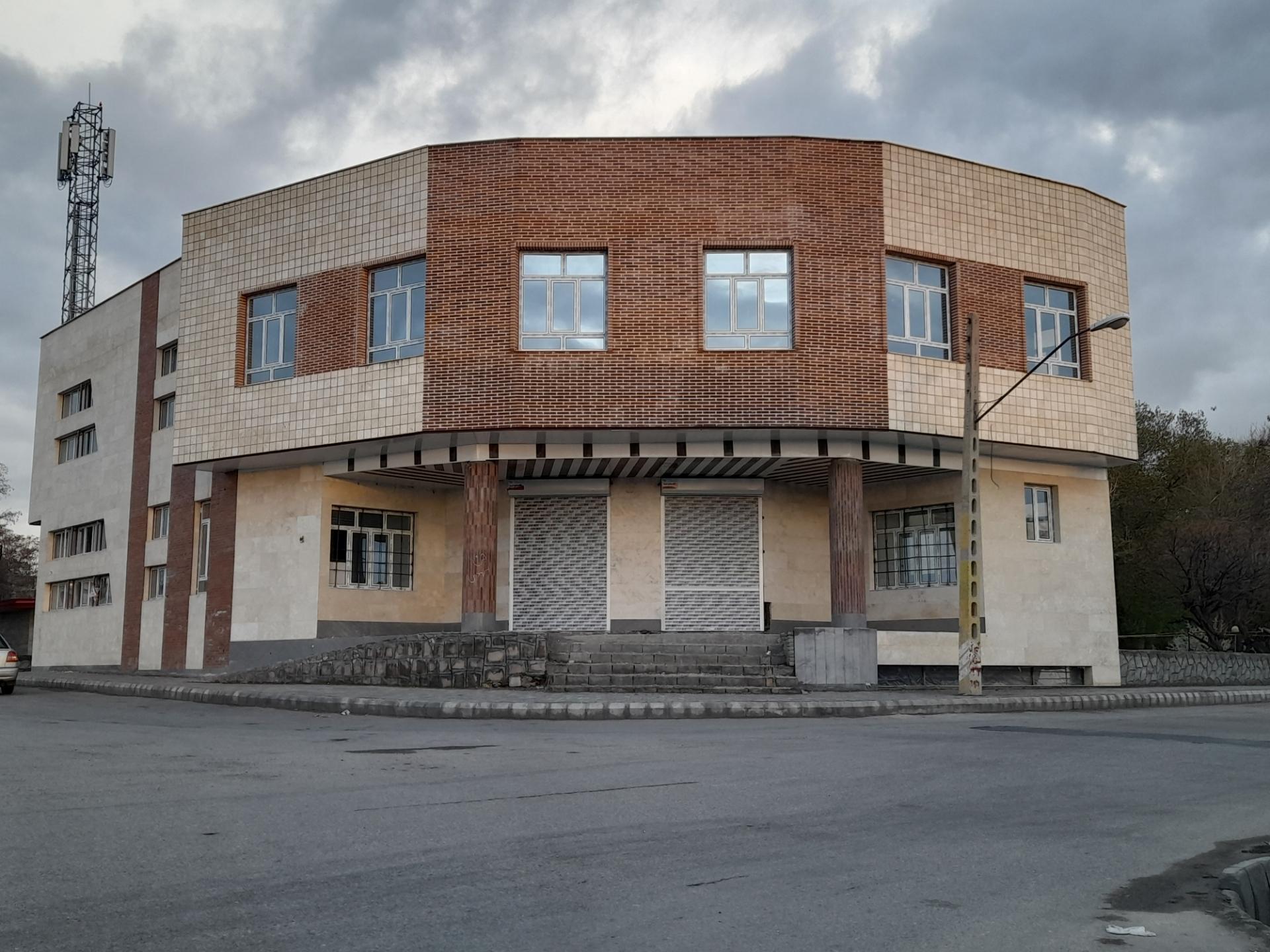 عکس تالار شهر