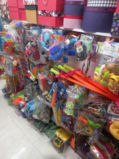 عکس فروشگاه آقای اسباب‌بازی