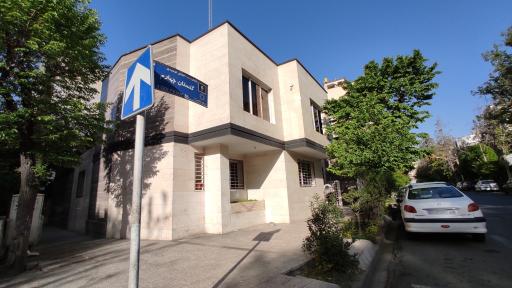 عکس دفتر مرکزی مدیاموتورز (MG)