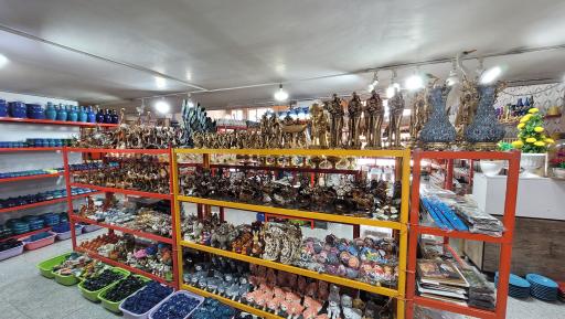 عکس مرکز پخش سفال لالجین