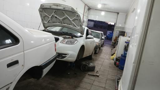 عکس تعمیرگاه جلوبندی خیری